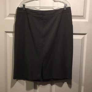 Business ‘suit like’ pencil skirt’ with Pockets